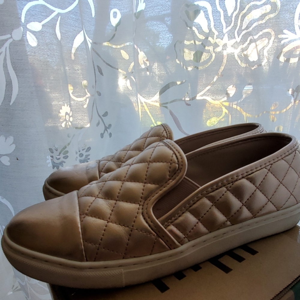 Steve Madden Slip on Shoes